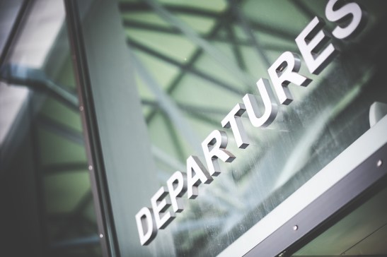 departures-airport-sign-picjumbo-com